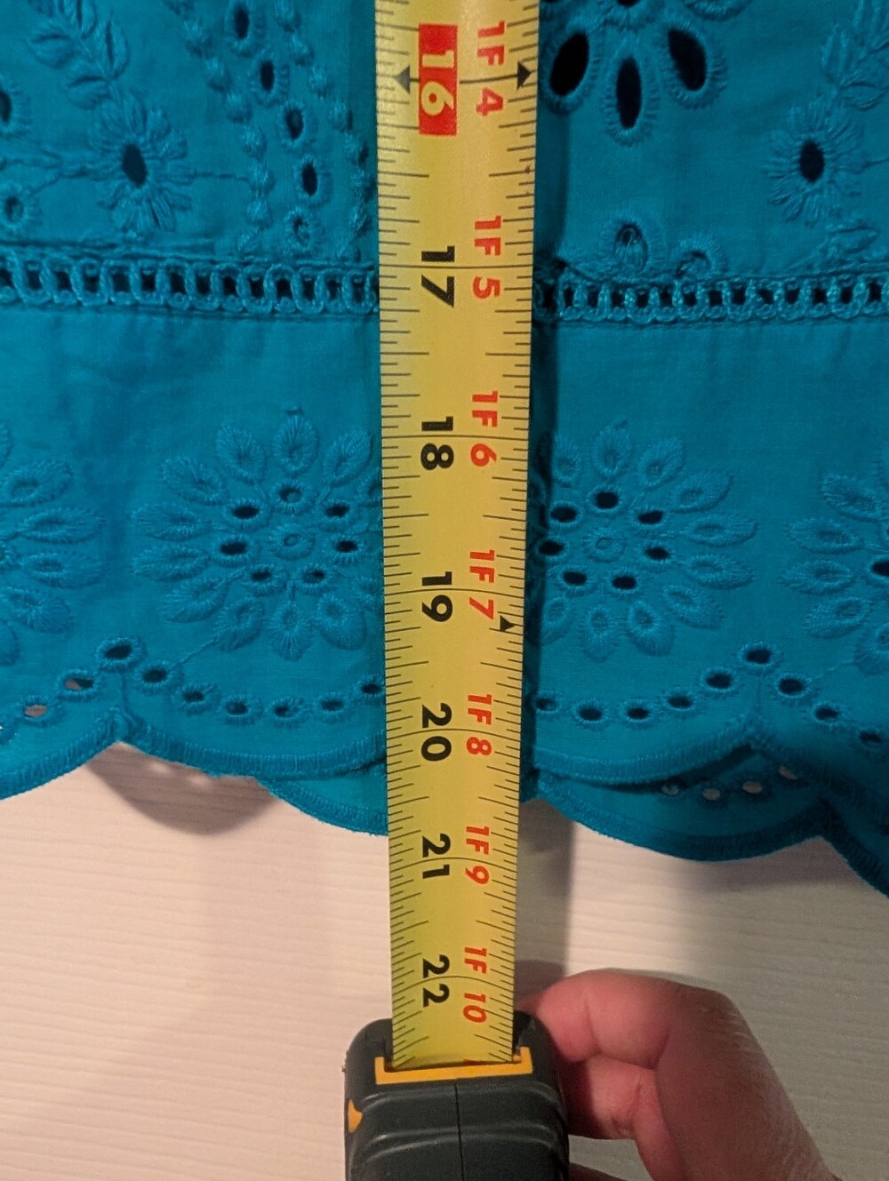 NWT S Jennifer & Grace Bluish Turquoise Eyelet Flutter Sleeve Top JJGB09 - Picture 8 of 8
